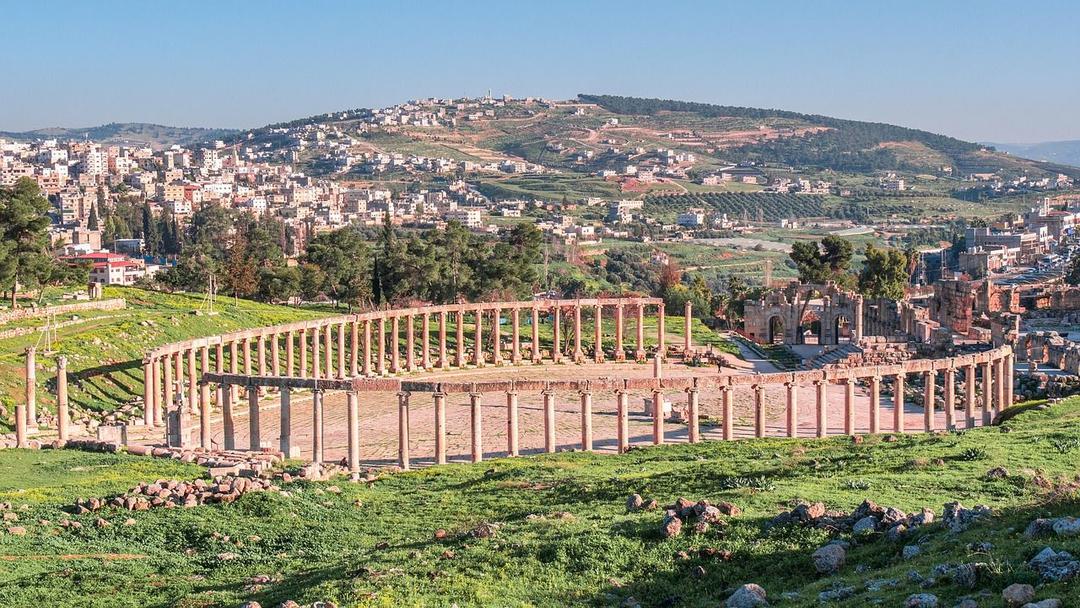 pretty much, jerash, oval forum, roman, culture, story, historical, ancient, columns, stone, ruins, jordan, tourism, to travel, middle east, jerash, jerash, jordan, jordan, jordan, jordan, jordan, middle east