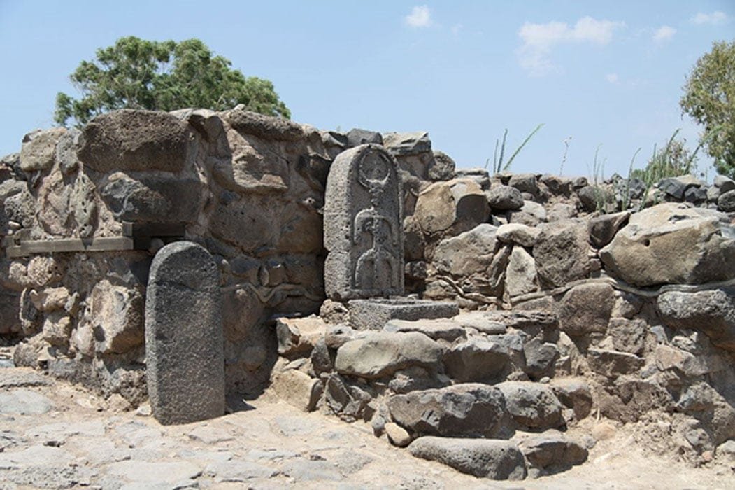 exploring the biblical city gate unraveling ancient mysteries